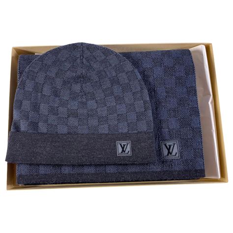 lv beanie light grey|louis vuitton beanie hat black.